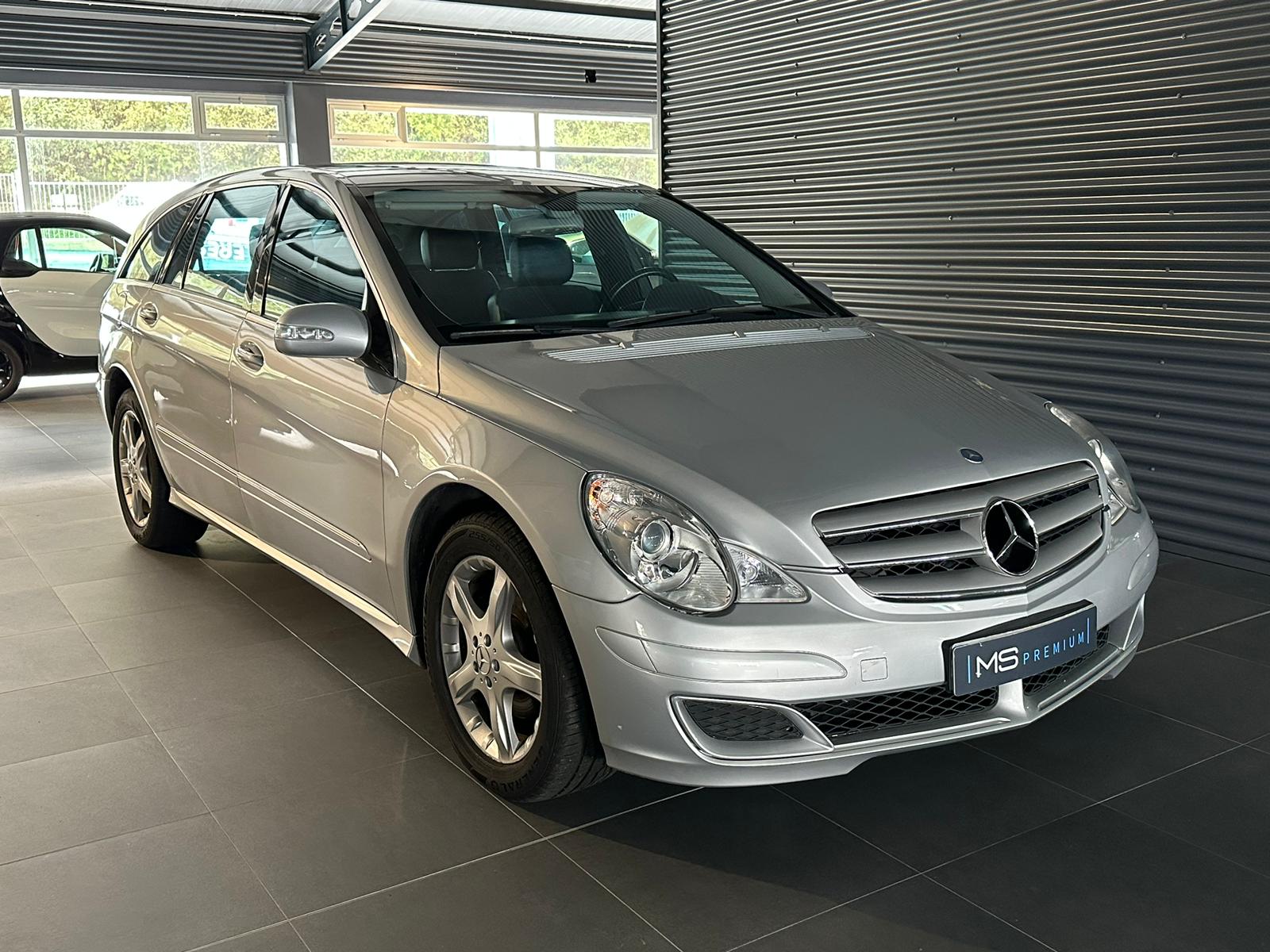 Mercedes Benz R320 CDI 4Matic